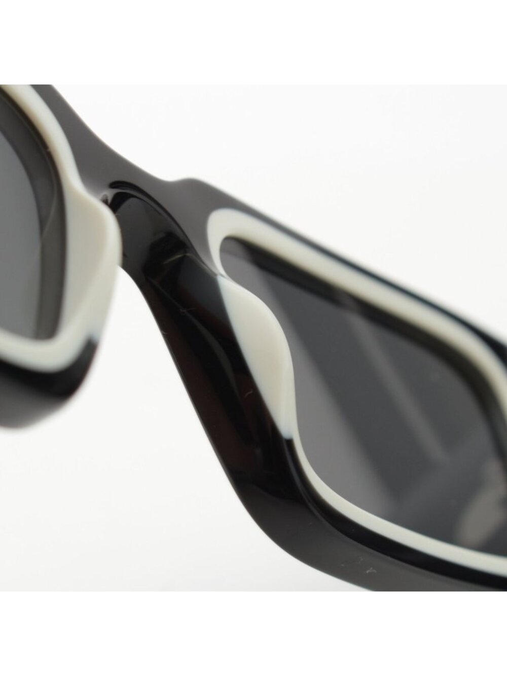 Prada Logo Square Sunglasses Eyewear Black White - Picture 8 of 10